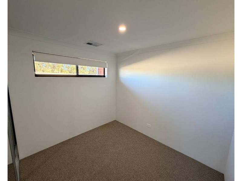 9 Inclusion Road, Yanchep WA 6035