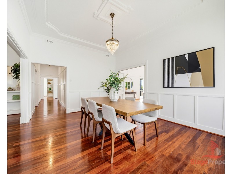 10 Cliff Road, Claremont WA 6010