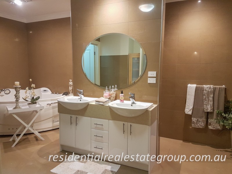 53 Edwards Street, Lower Plenty VIC 3093