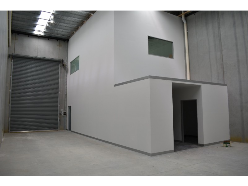 1/22 Corporate Drive, Cranbourne West VIC 3977