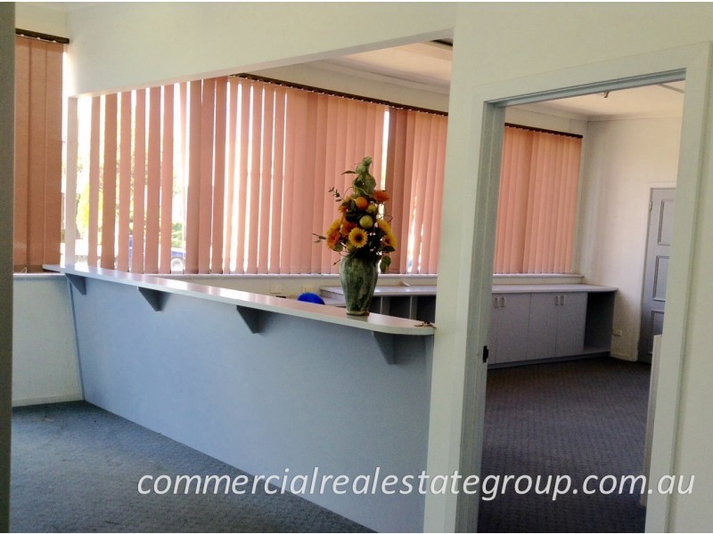 9 Aristoc Road, Glen Waverley VIC 3150