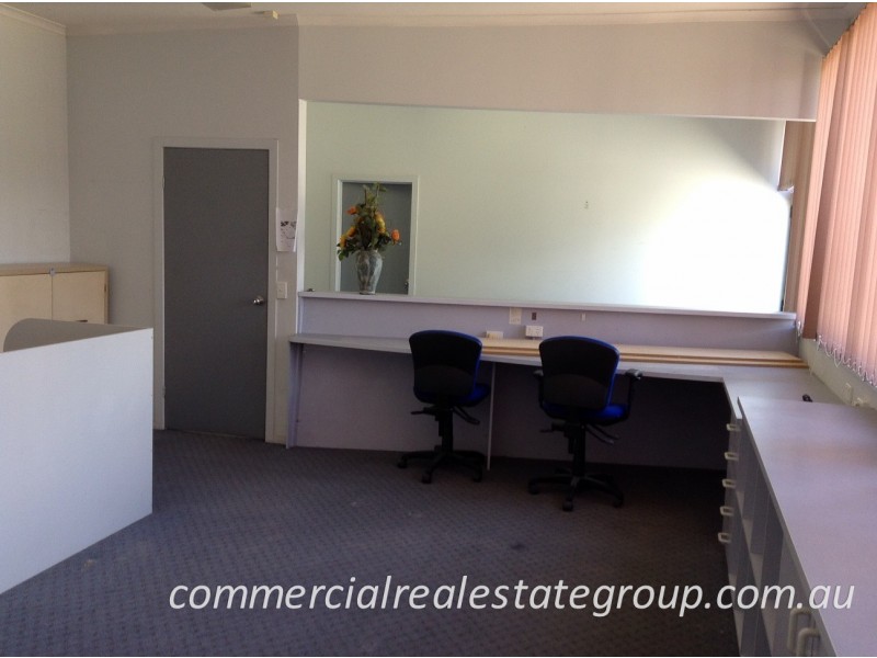 9 Aristoc Road, Glen Waverley VIC 3150