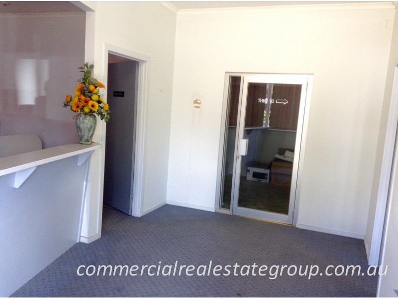 9 Aristoc Road, Glen Waverley VIC 3150