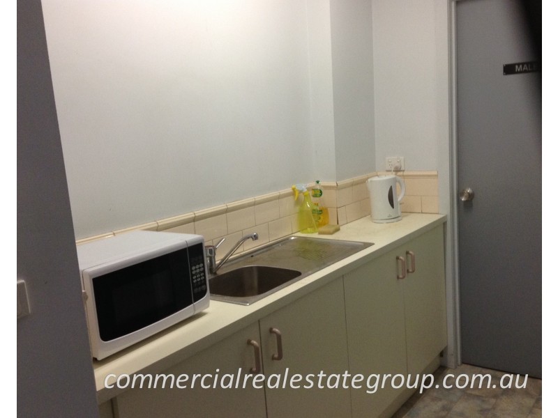 9 Aristoc Road, Glen Waverley VIC 3150