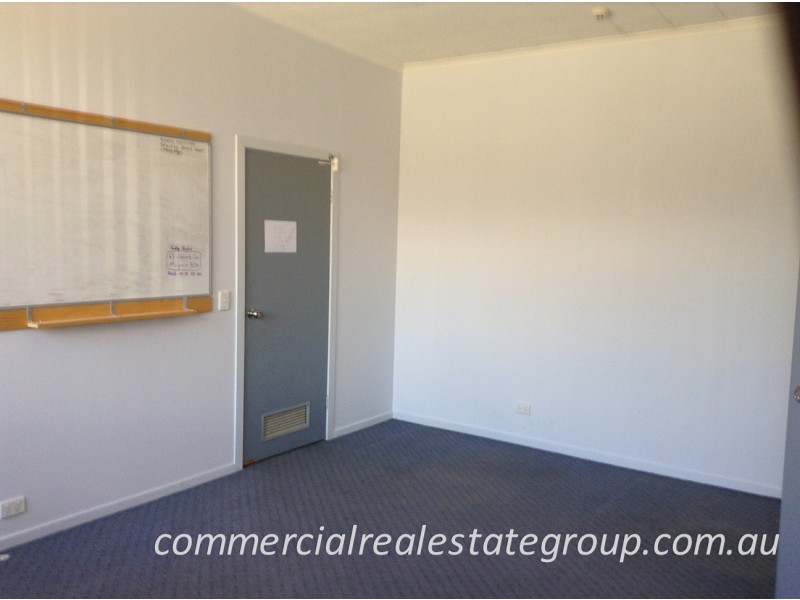 9 Aristoc Road, Glen Waverley VIC 3150