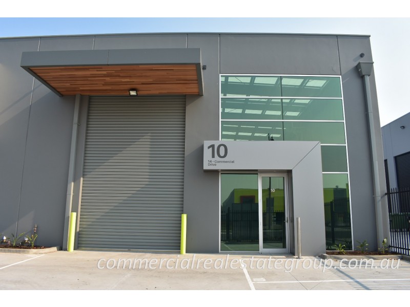 10/14 Commercial Drive, Pakenham VIC 3810