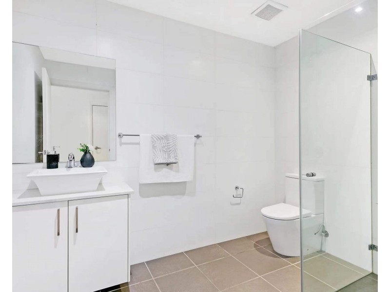 8/3-5 Nola Road, Roseville NSW 2069