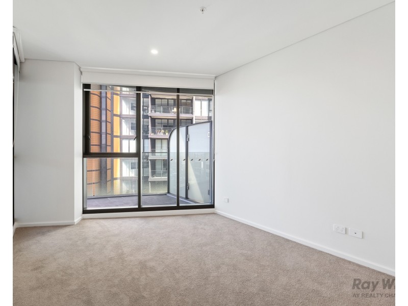 2208/500 Pacific Highway, St Leonards NSW 2065