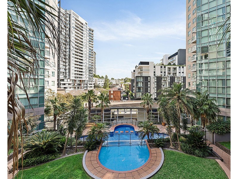716/2A Help Street, Chatswood NSW 2067
