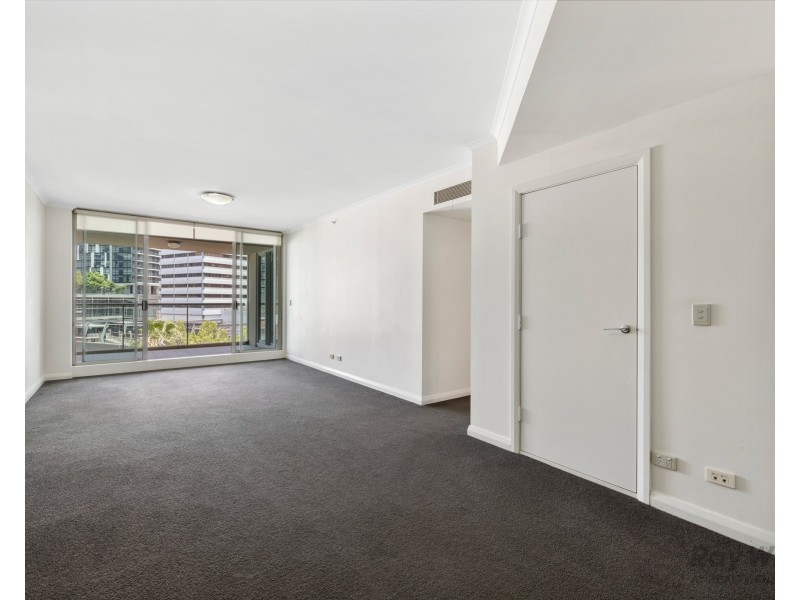 716/2A Help Street, Chatswood NSW 2067