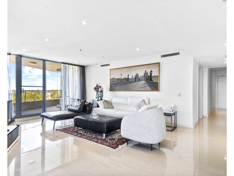 707/11 Railway Street, Chatswood NSW 2067