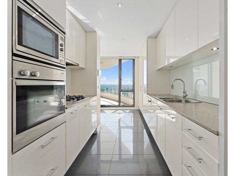 2202/11 Railway Street, Chatswood NSW 2067