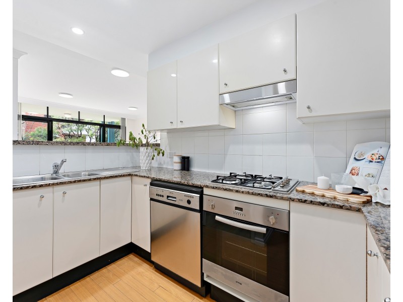 607/10 Freeman Road, Chatswood NSW 2067