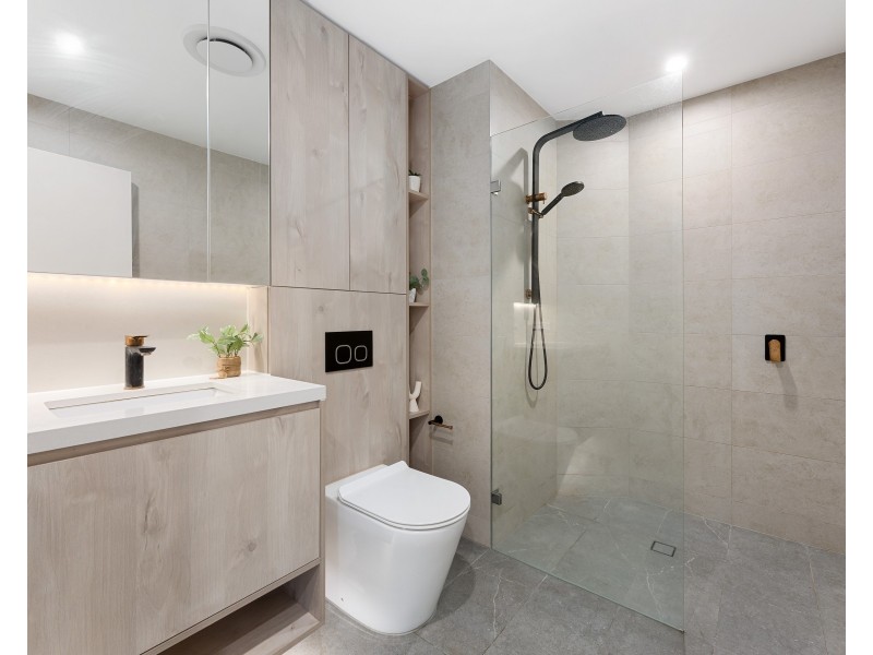 201/2 Canberra Avenue, St Leonards NSW 2065