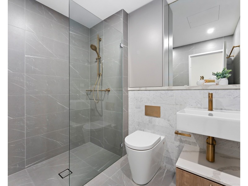 201/2 Oliver Road, Chatswood NSW 2067