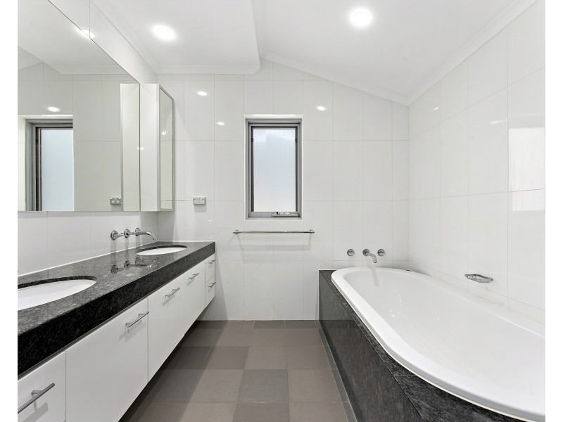 2 Heath Close, East Killara NSW 2071