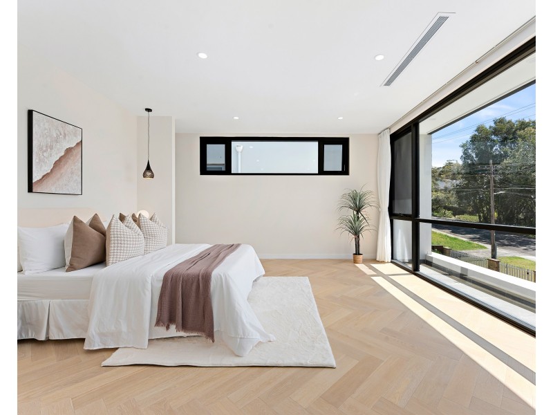 11 Fairyland Avenue, Chatswood NSW 2067