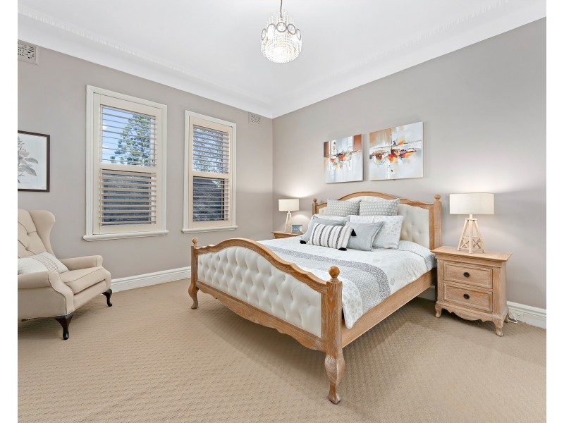 31 Edgar Street, Chatswood NSW 2067