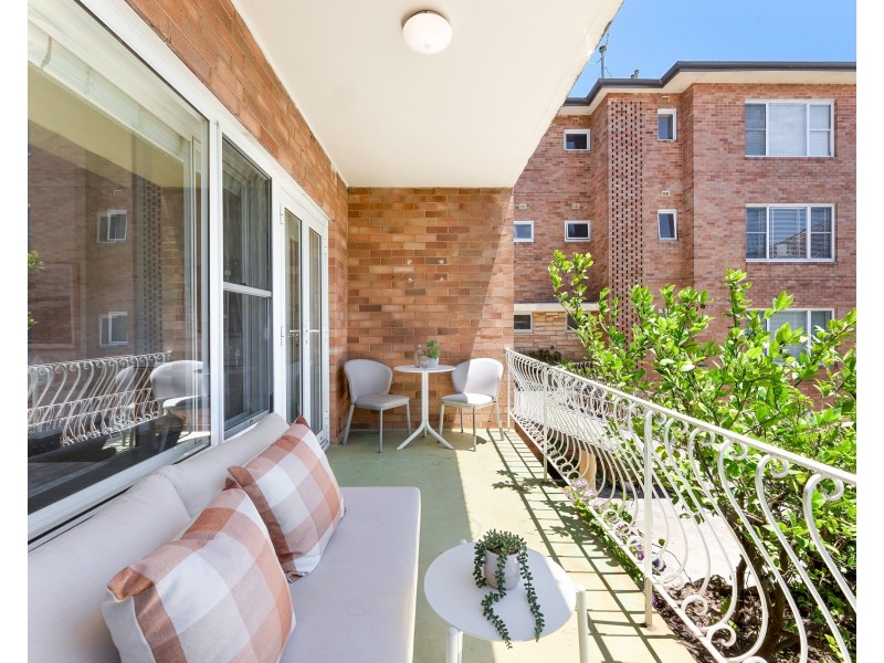 2/832 Pacific Highway, Chatswood NSW 2067