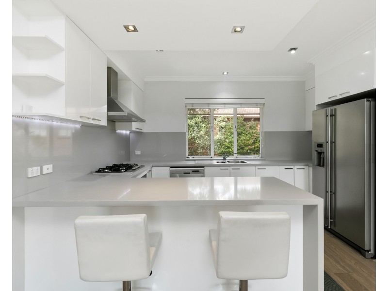 2/182 Pacific Highway, Roseville NSW 2069