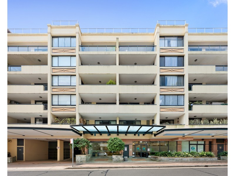 202/31 Bertram Street, Chatswood NSW 2067