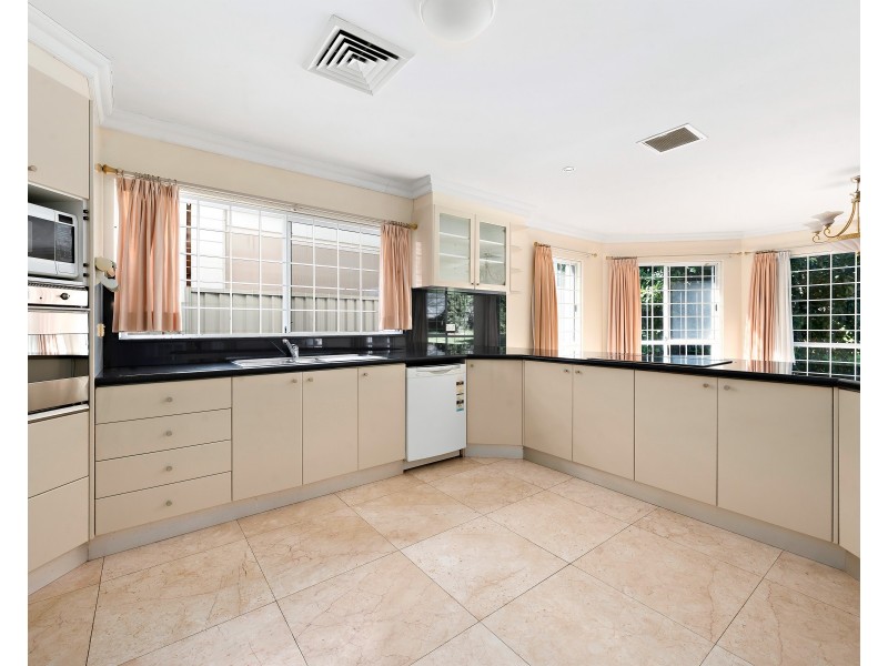 15 Chatswood Avenue, Chatswood NSW 2067