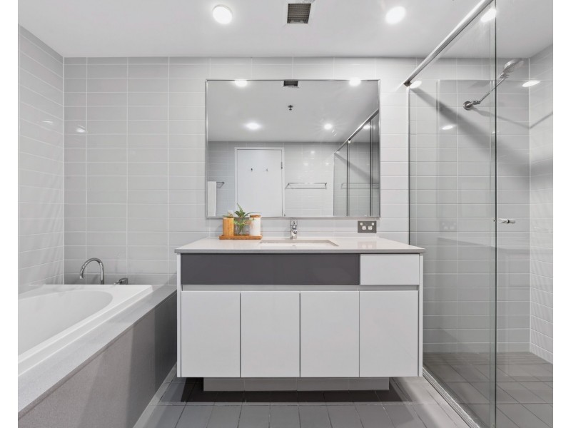 2002/1 Cambridge Lane, Chatswood NSW 2067