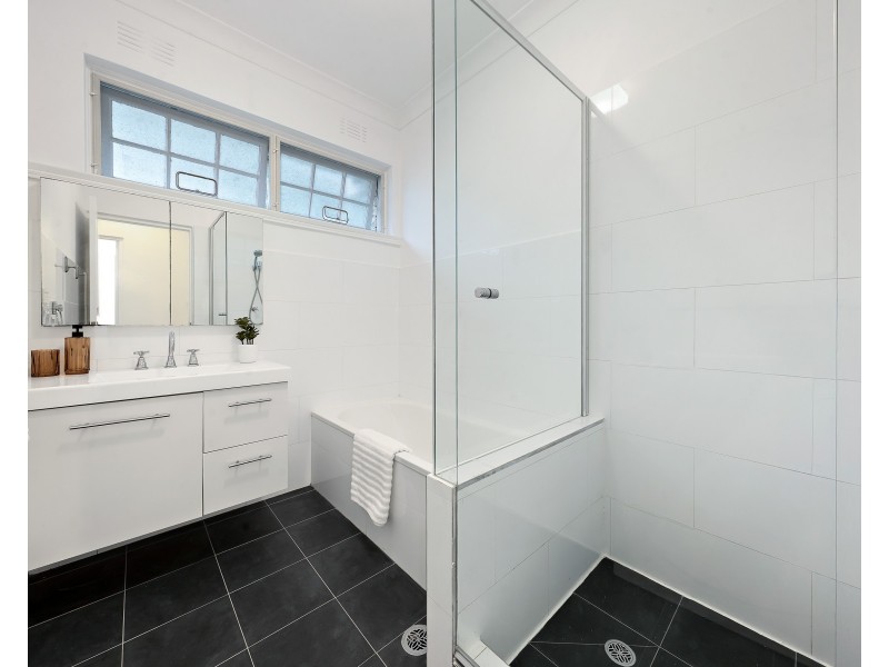 15/10 Larkin Street, Roseville NSW 2069
