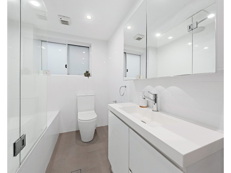 8/176 Hampden Road, Artarmon NSW 2064