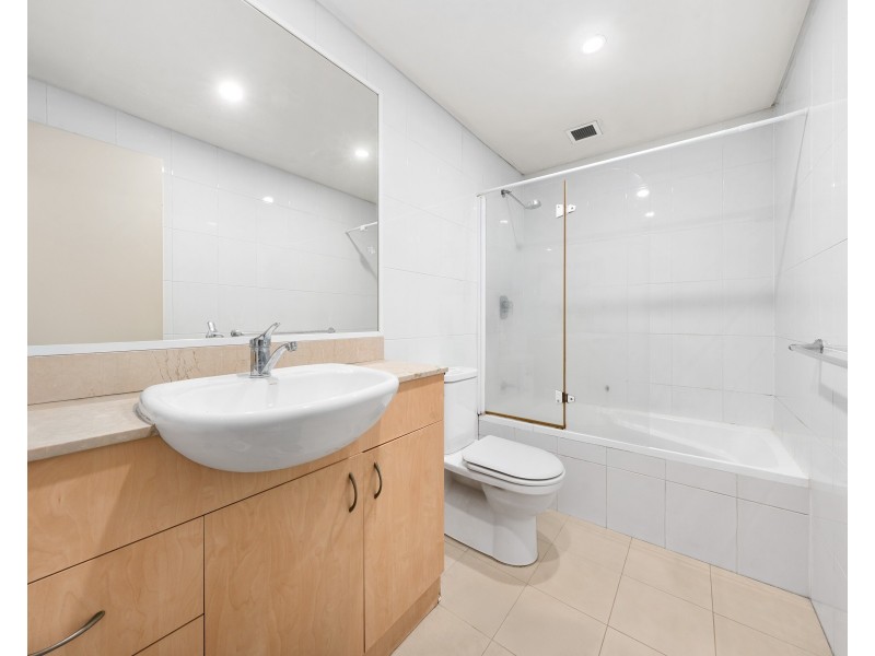 202/6-8 Freeman Road, Chatswood NSW 2067