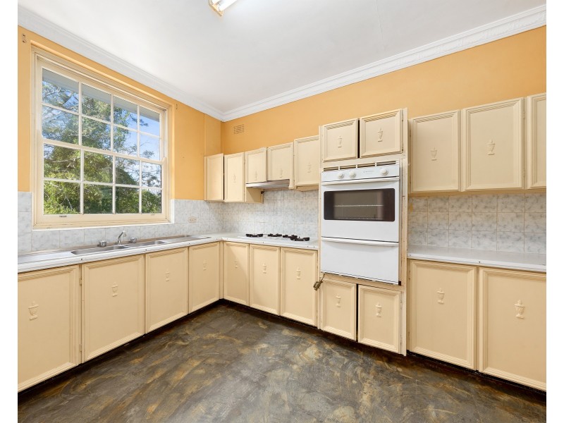 15/6 Larkin Street, Roseville NSW 2069