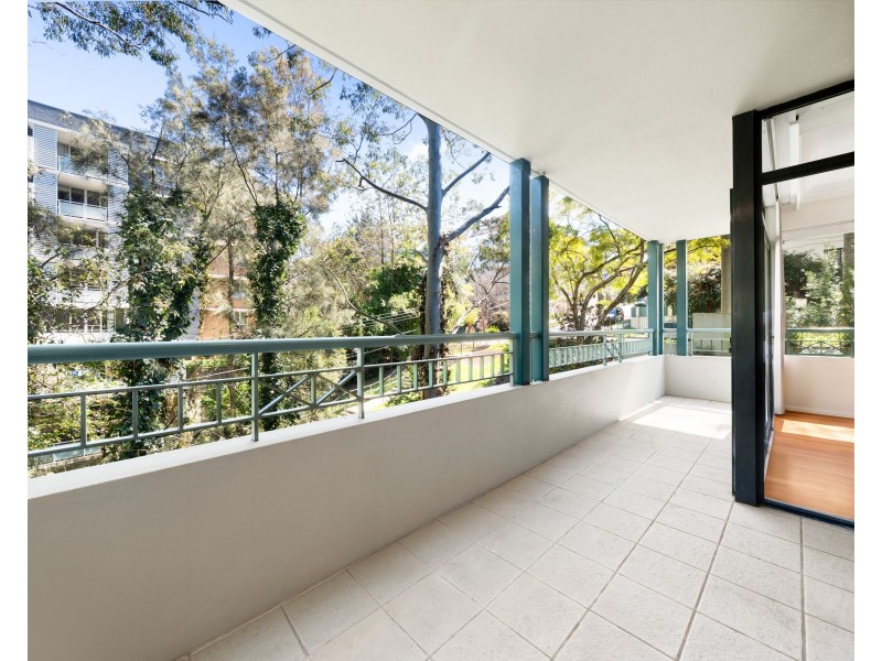 301/10 Freeman Road, Chatswood NSW 2067