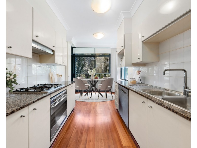 301/10 Freeman Road, Chatswood NSW 2067