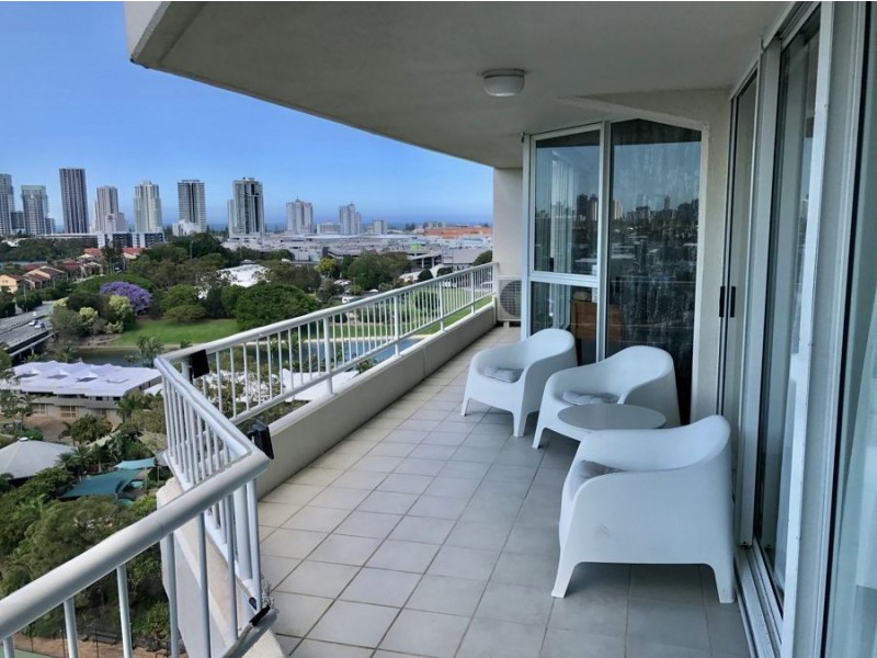 56 Hooker Boulevard, Mermaid Waters QLD 4218