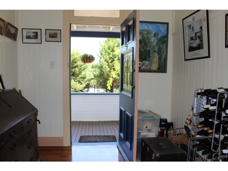66 Duncan Street, Tenterfield NSW 2372