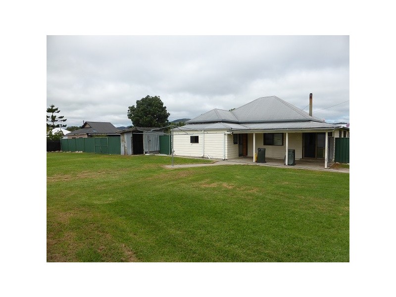 105 Rouse Street, Tenterfield NSW 2372
