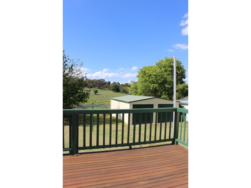 38 Molesworth Street, Tenterfield NSW 2372