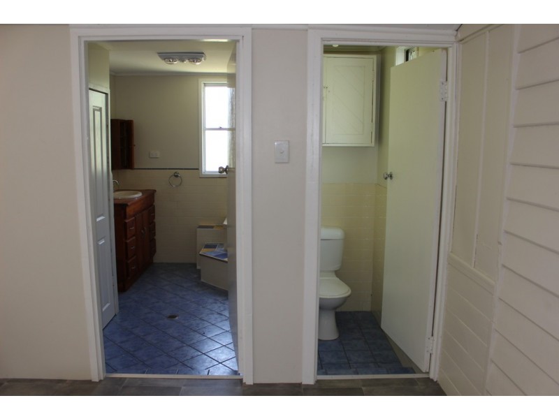 38 Molesworth Street, Tenterfield NSW 2372