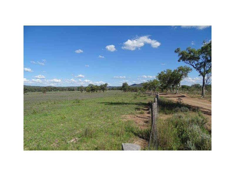 870 Thanes Creek Road, Warwick QLD 4370