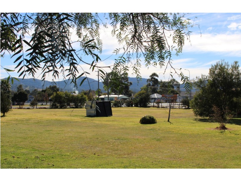 53 Rayleigh Street, Wallangarra QLD 4383