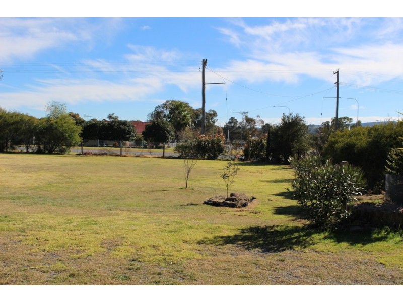 53 Rayleigh Street, Wallangarra QLD 4383