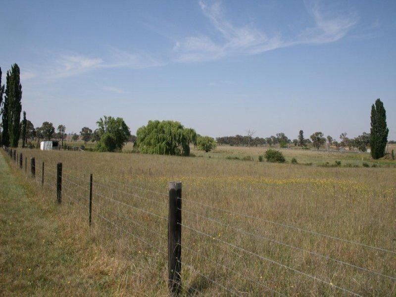 Lot 3,4,5,10 Tenterfield Street, Deepwater NSW 2371