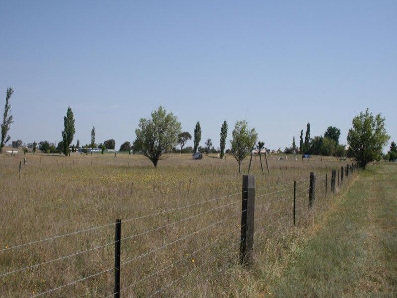 Lot 3,4,5,10 Tenterfield Street, Deepwater NSW 2371