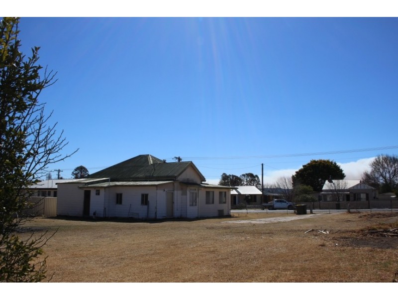 49 Clive Street, Tenterfield NSW 2372