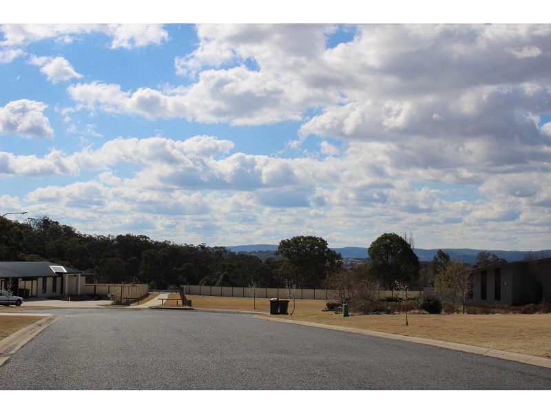 8 MacKenzie Court, Tenterfield NSW 2372