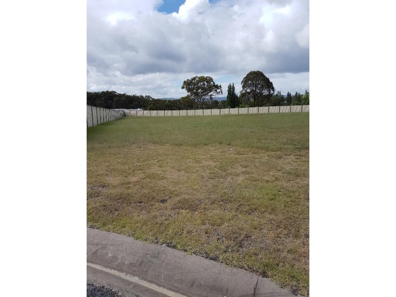 8 MacKenzie Court, Tenterfield NSW 2372