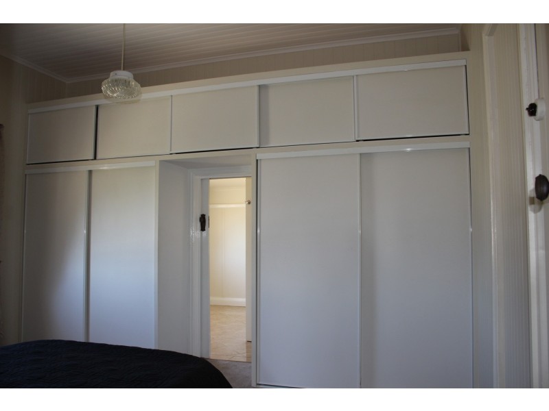 83 Bulwer Street, Tenterfield NSW 2372