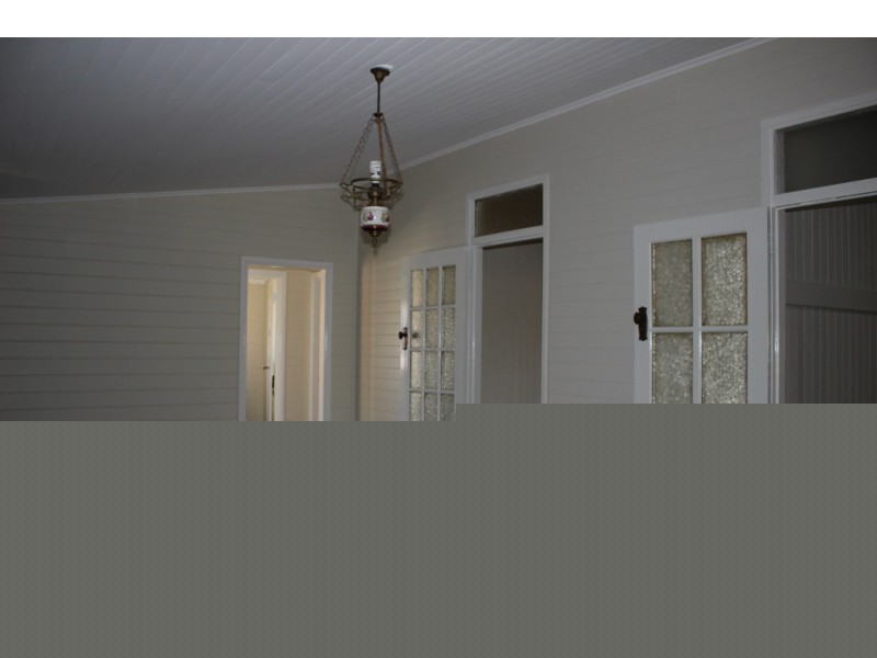 83 Bulwer Street, Tenterfield NSW 2372