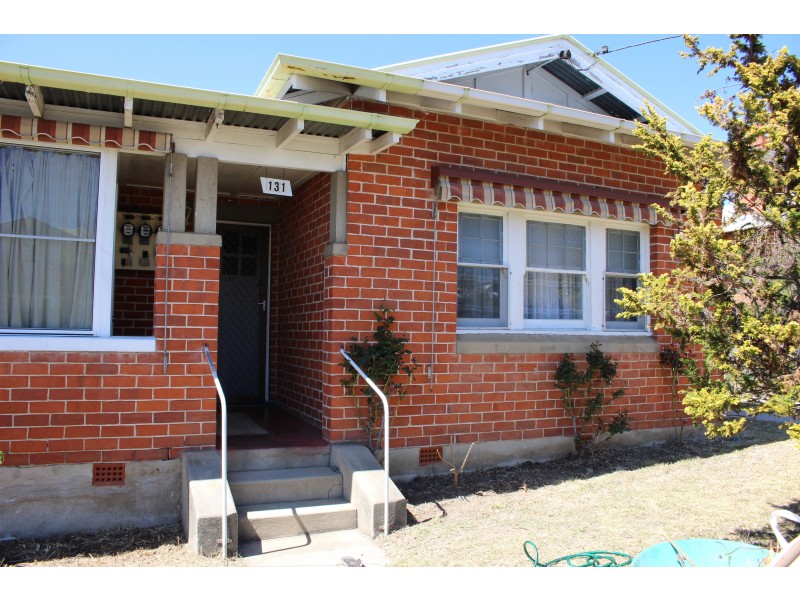 131 Rouse Street, Tenterfield NSW 2372