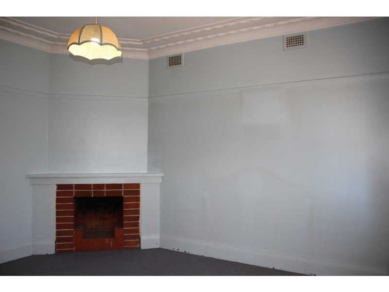 131 Rouse Street, Tenterfield NSW 2372